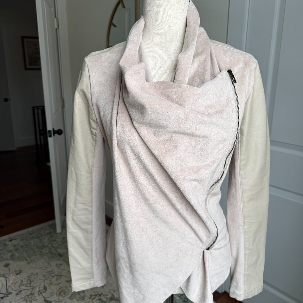 Blank NYC Faux Leather and Suede Drapey Lightweight Jacket Size Small - Picture 9 of 11